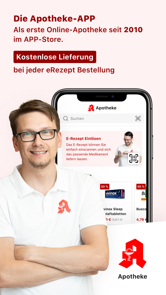 Apotheker von mycare.de vor einem Handy, auf dem die Apotheke App geöffnet ist. Ein Informationstext über die erste Online-Apotheke als App seit 2010.